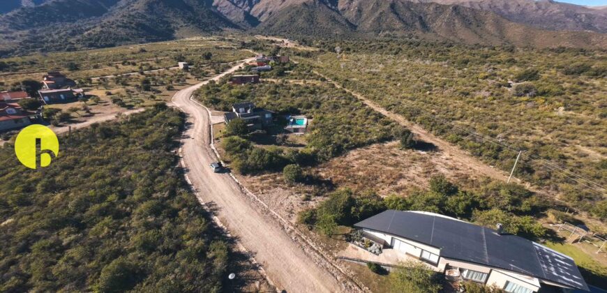 LOTE DE 1.098M EN LAS CASCADAS