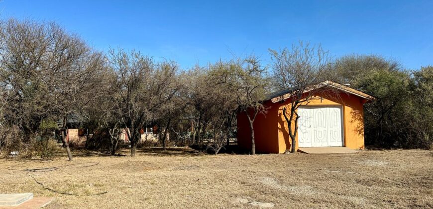 CASA + QUINCHO EN AMPLIO LOTE