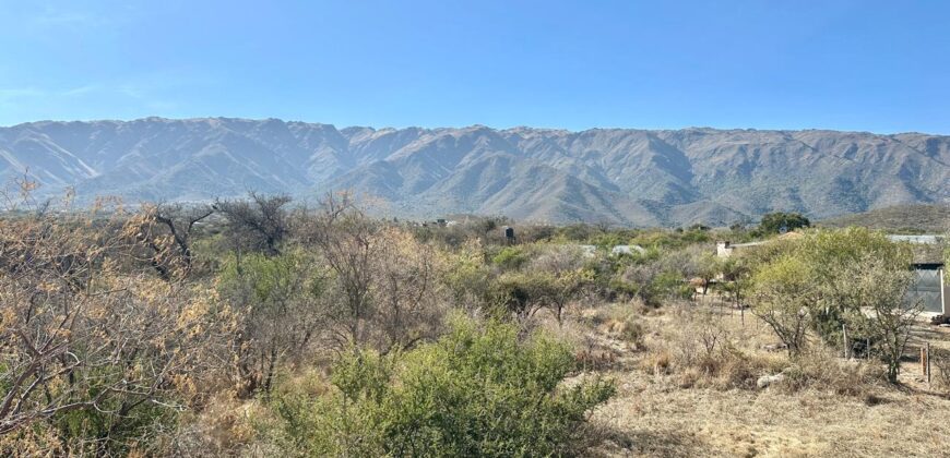 AMPLIA CASA EN CARPINTERIA