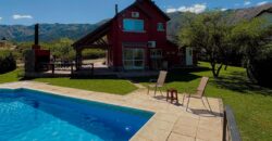 CASA EN LAS CASCADAS, ALDEA DE MONTAÑA